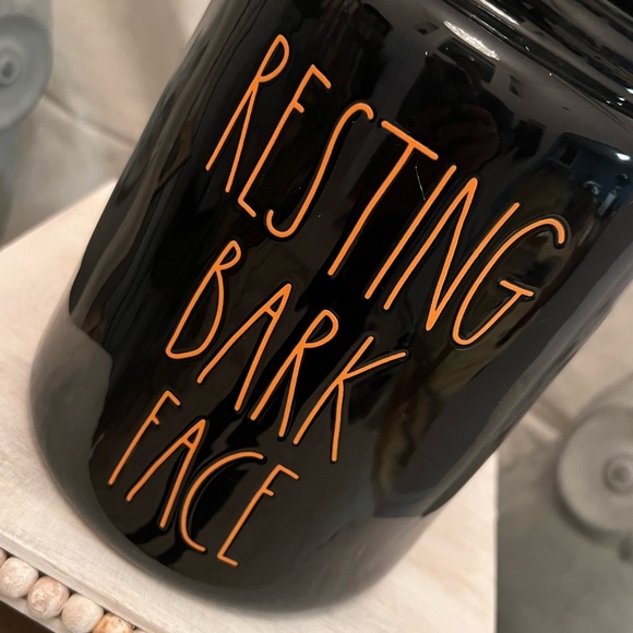 Rae Dunn "RESTING BARK FACE" Canister - Picture 3 of 7